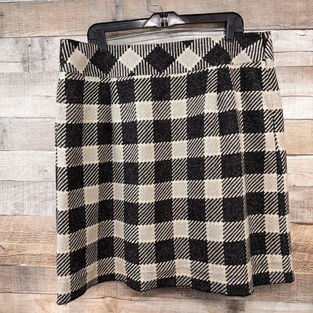 Talbots Woman Italian Wool Blend Check Skirt Taupe Black Silver Metallic Size 18